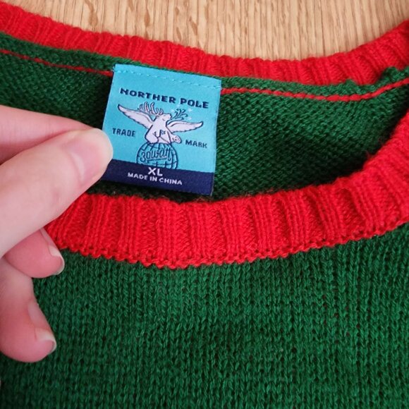 Subpar Gift Giver Knitted Elephant Ugly Christmas Sweater Norther Pole - Picture 7 of 8